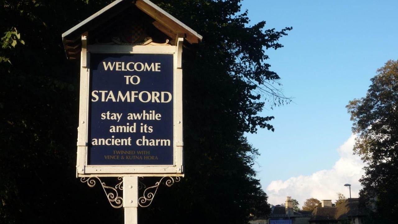 スタンフォード The Little Annexe Bed & Breakfast エクステリア 写真